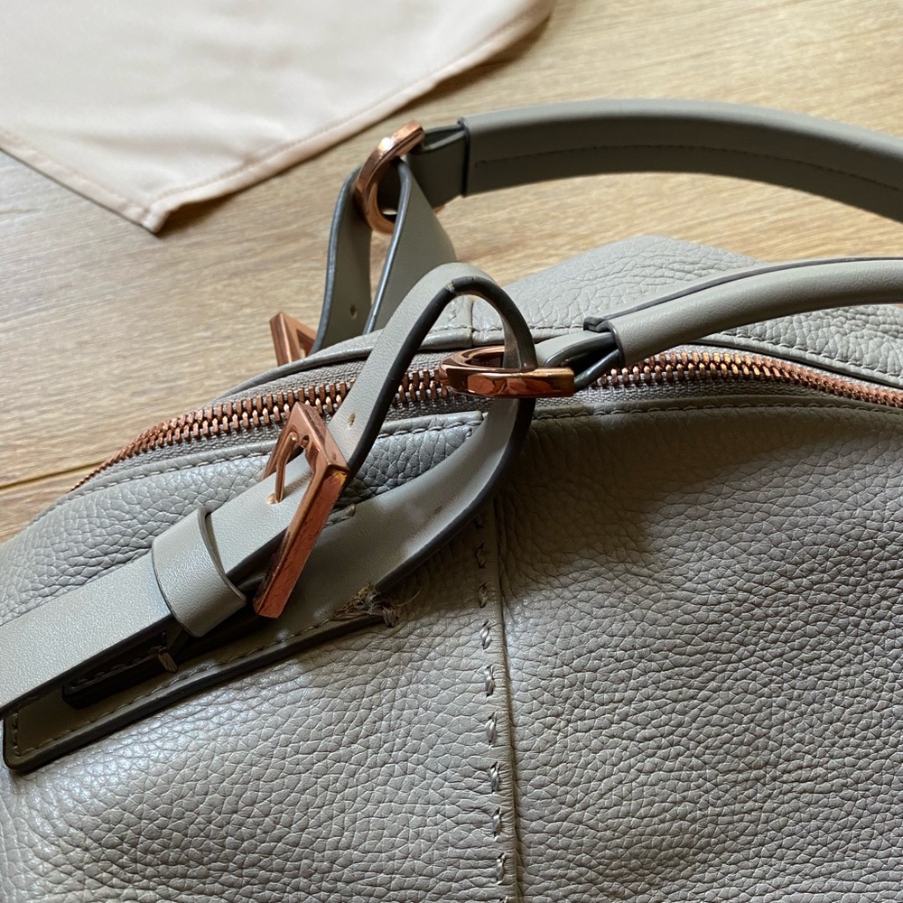 Ted Baker Ash Gray Medium/ Large Bag Handbag Genuine Leather Rose Gold Metal - Picture 13 of 16